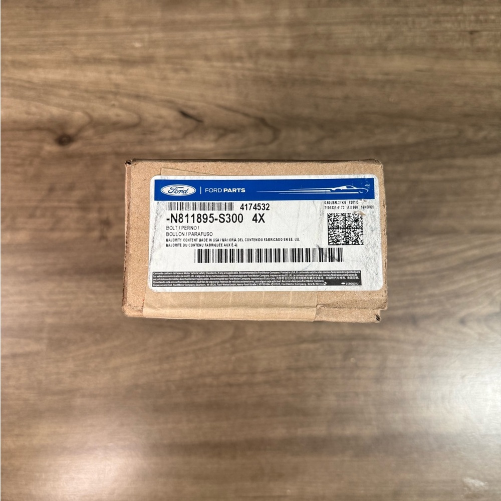 NIB 2008-2025 Ford Upper Insulator Bolts (X4) (N811895-S300)